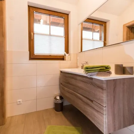 Biobauernhof Obereck شقة